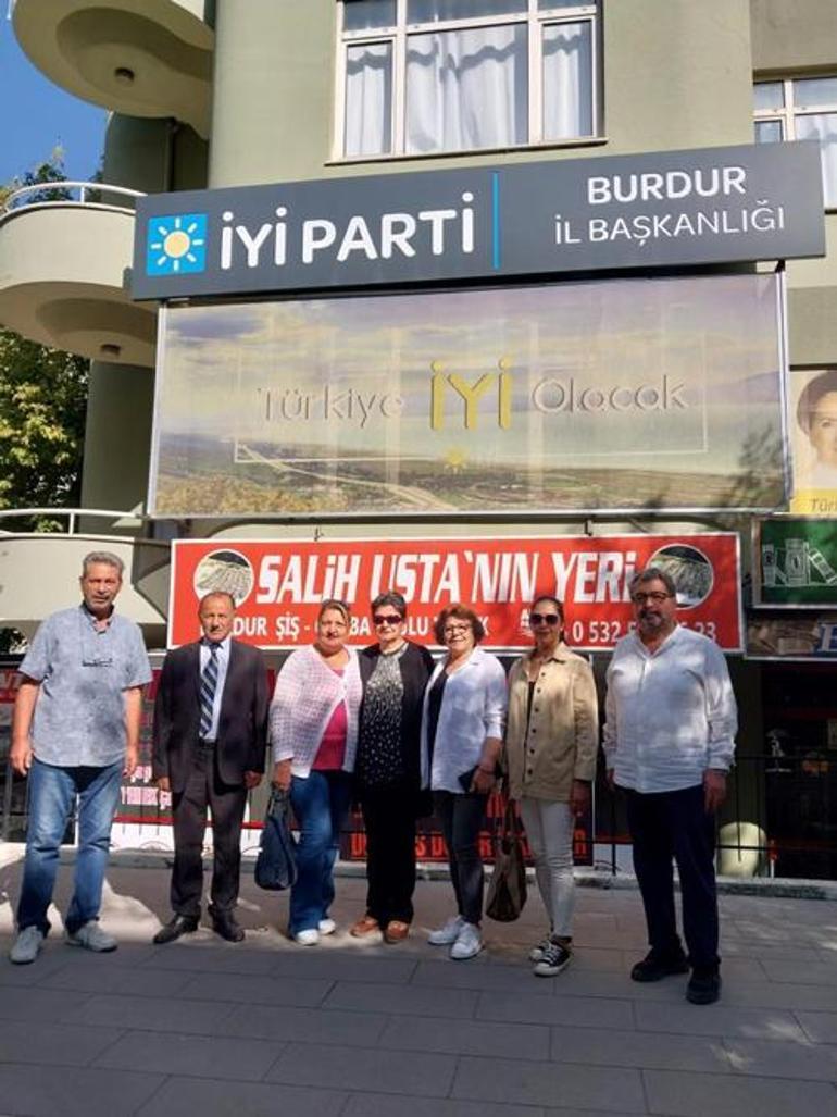 İYİ Partide Burdur ve Yalova şoku Peş peşe istifa kararları