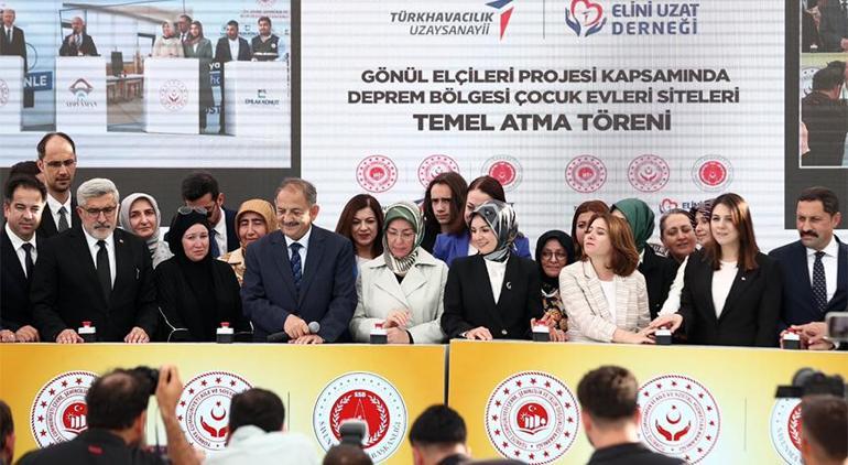 Emine Erdoğan: Çocuk evleri sitelerimizin hayırlı olmasını diliyorum