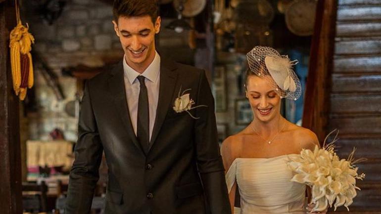 Milli sporcular Efe Mandıracı ve Zeliha Ağrıs evlendi