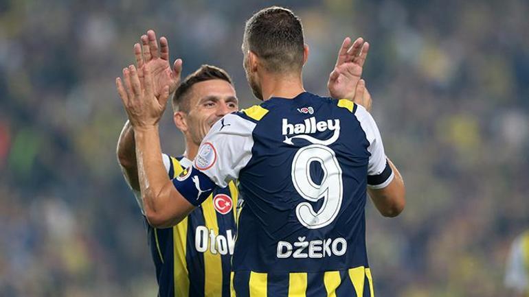 Fenerbahçede Edin Dzeko parmak ısırttı Süper Lige damga vurdu