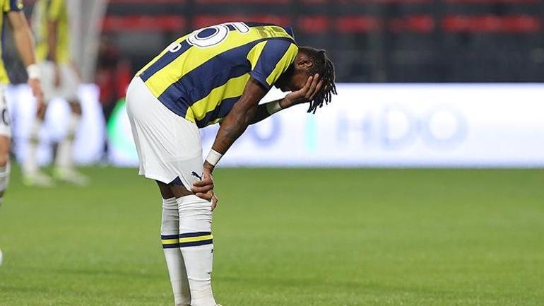 Fenerbahçede sakatlık şoku Fred maça devam edemedi
