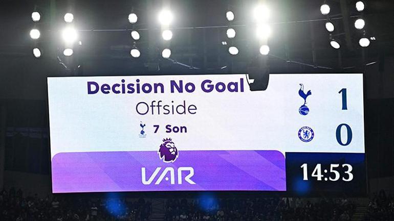 Tottenham - Chelsea derbisinde VARdan fazla mesai 5 gol iptali, 1 penaltı, 2 kırmızı