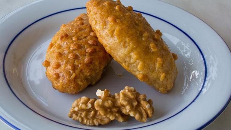 Kıyır kıyır kalburabastı tarifi Sırrı şerbetinde saklı