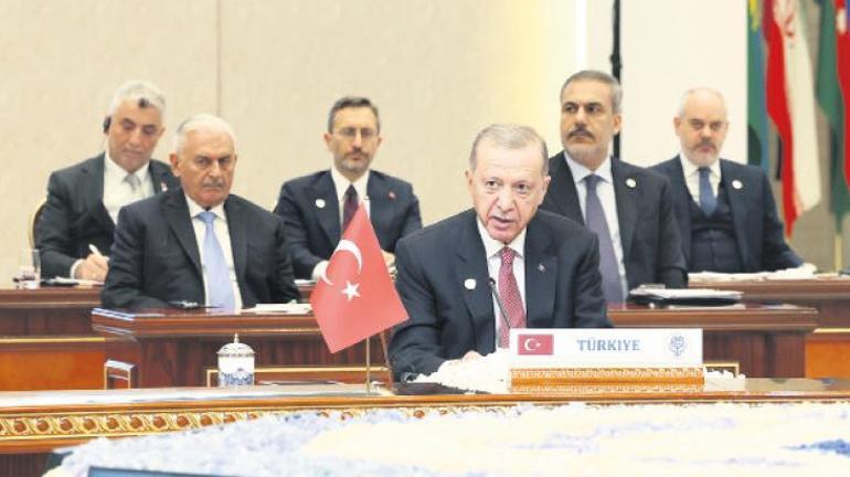 Cumhurbaşkanı Erdoğan, Özbekistan dönüşü uçakta konuştu: AYM, Yargıtay’ı hafife alamaz