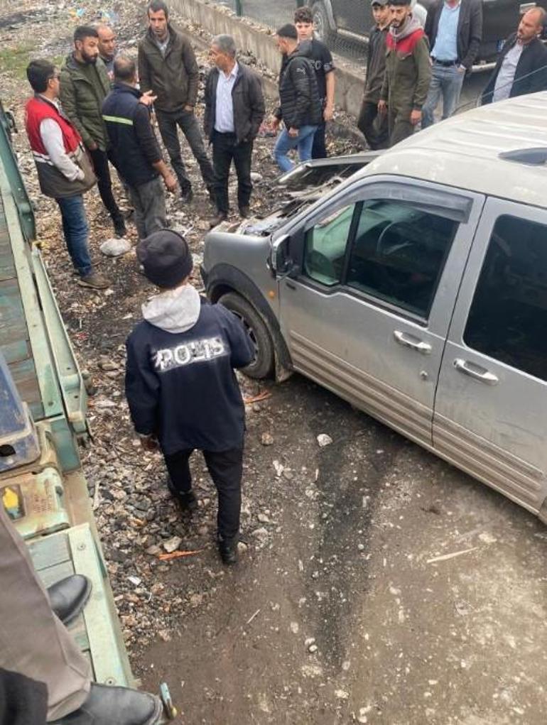 Diyarbakır’da tren kazası Sürücü ölümden döndü