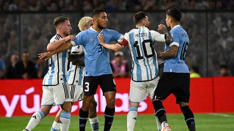 Messiden Uruguay maçı sonrası tepki: Saygı duymayı öğrenmeleri gerekiyor