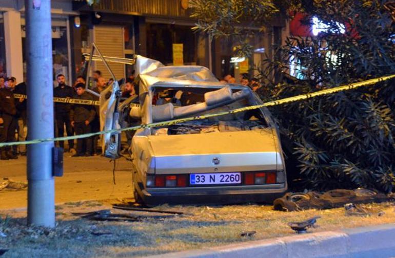 Adanada feci kaza Otomobil demir yığınına döndü: 3 kişi hayatını kaybetti