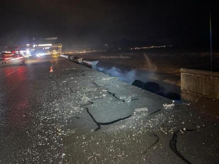 Karadeniz Sahil Yolunda fırtınanın verdiği hasar ortaya çıktı