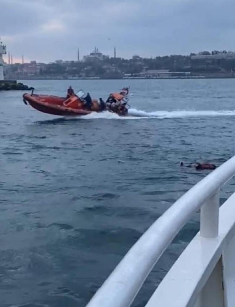 Kadıköy-Beşiktaş vapurunda yolcu denize düştü