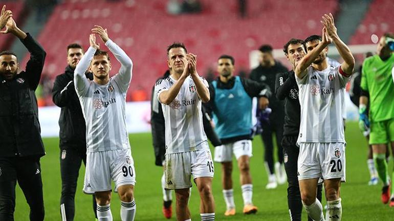 Beşiktaşın Samsunspor galibiyeti sonrası Bilal Meşeden Rıza Çalımbay vurgusu Ümraniyeyi toparlar