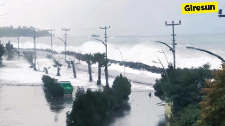 Marmara, Ege ve Karadeniz’e yeni uyarı: Sağanak ve fırtına hayatı felç etti