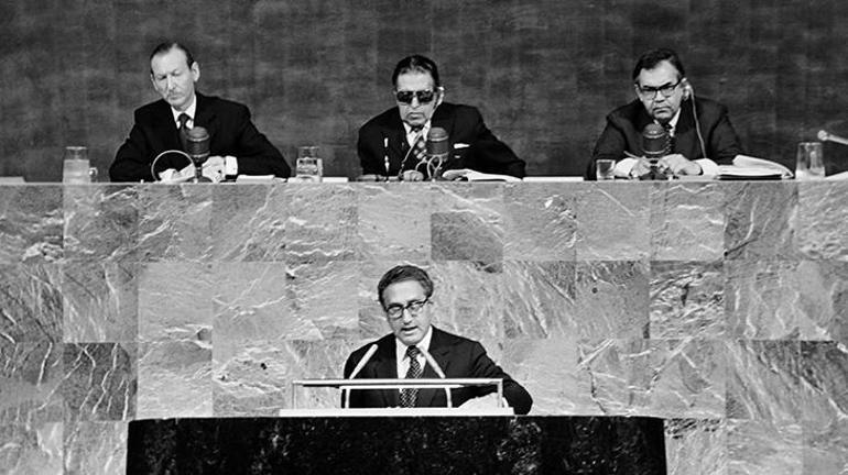 Eski ABD Dışişleri Bakanı Henry Kissinger 100 yaşında öldü