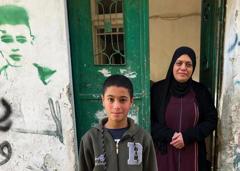 İsrailin tutukladığı 12 yaşındaki Kerim: Anne, hala sorgu odasındayım