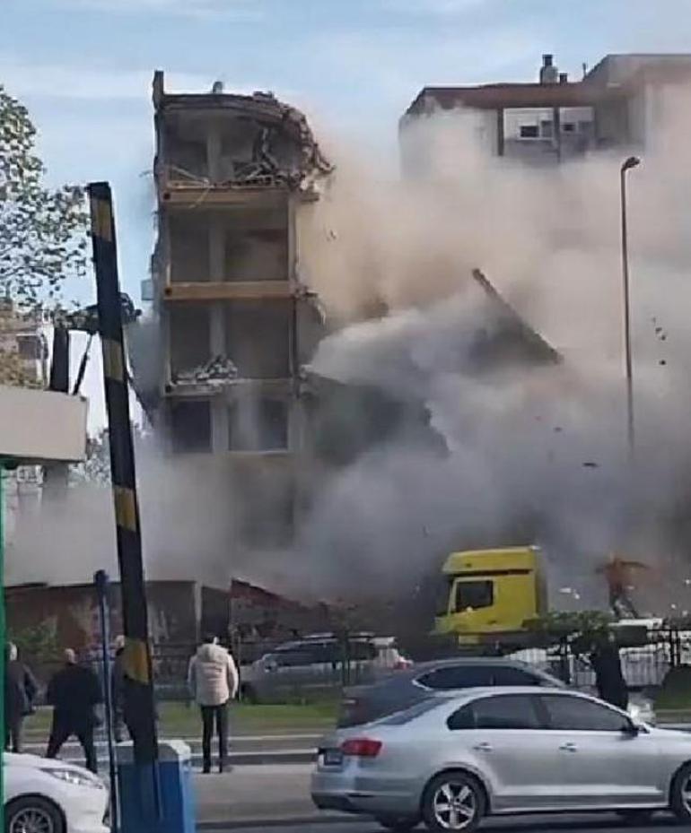 Beşiktaşta kontrollü yıkım sırasında 11 katlı bina çöktü