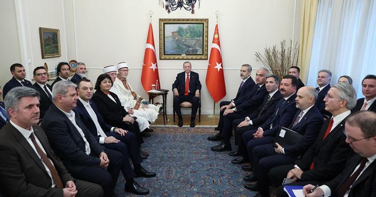 Cumhurbaşkanı Erdoğandan Türkiye’nin Atina Büyükelçiliği’ne ziyaret