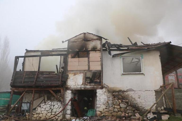 21 günde 5 yangının çıktığı köyde büyük korku: Yarın akşam acaba kimin evi yanacak