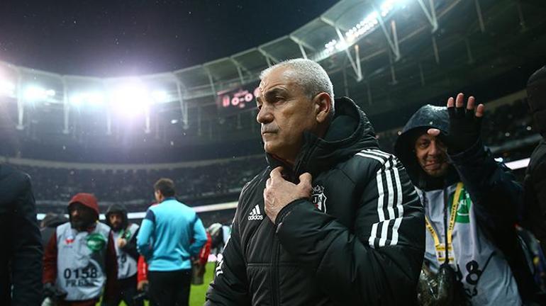 Beşiktaş-Fenerbahçe derbisinde gerilim Penaltı kararı sonrası ortalık karıştı