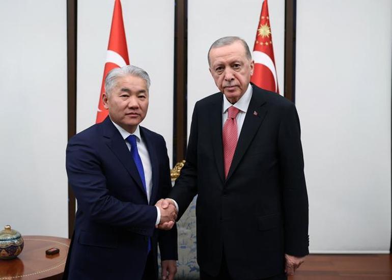 Ankarada sürpriz zirve Erdoğan, Erbakan ile bir araya geldi