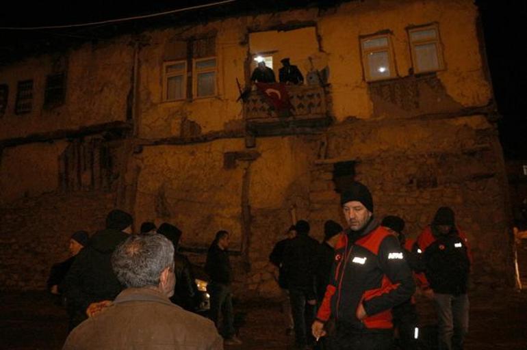 Türkiyenin yüreği yandı: Şehit Yasin Karacanın Tokattaki baba evi