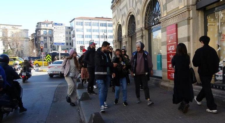 2 kadın yine aynı yerde yakalandı Senin o iki ayağını kıracağım’