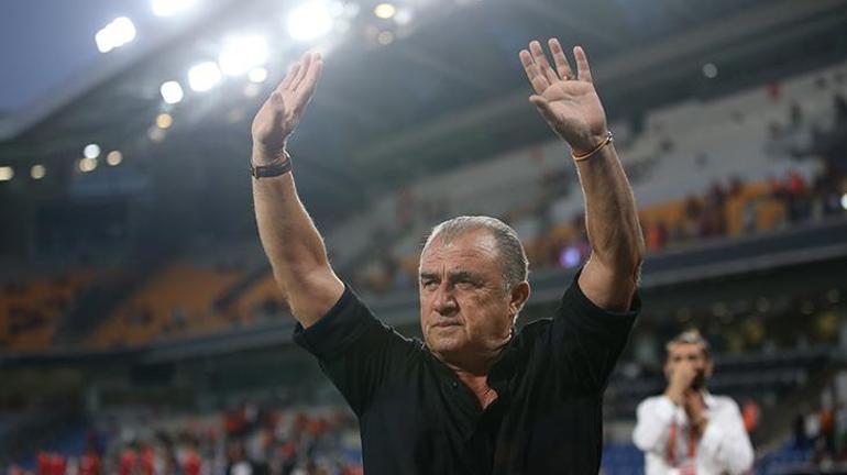 Yunanistanda Fatih Terim çılgınlığı Panathinaikosta fırtına