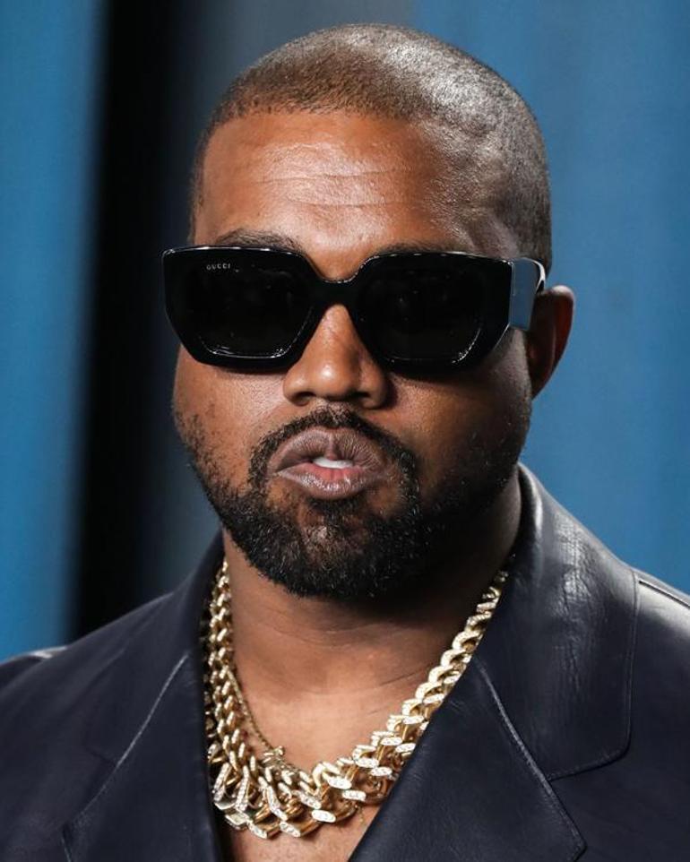 Kanye West, Yahudi karşıtı söylemleri için özür diledi