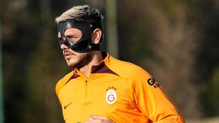 Galatasarayda Hakim Ziyech şoku Süper Kupa kadrosundan çıkarıldı