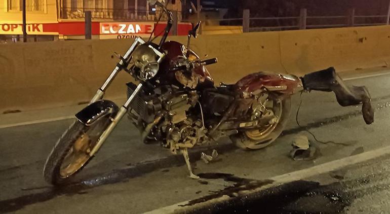 Üst geçitte cip ile motosiklet çarpıştı: 2 kişi yaşamını yitirdi