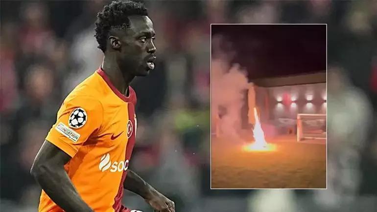 Galatasarayda Davinson Sanchezin yılbaşı kutlaması korkuttu Akıllara Omar Elabdellaoui geldi