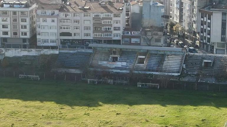 İstanbulda kaderine terk edilen stadyum 9 yıldır in cin top oynuyor