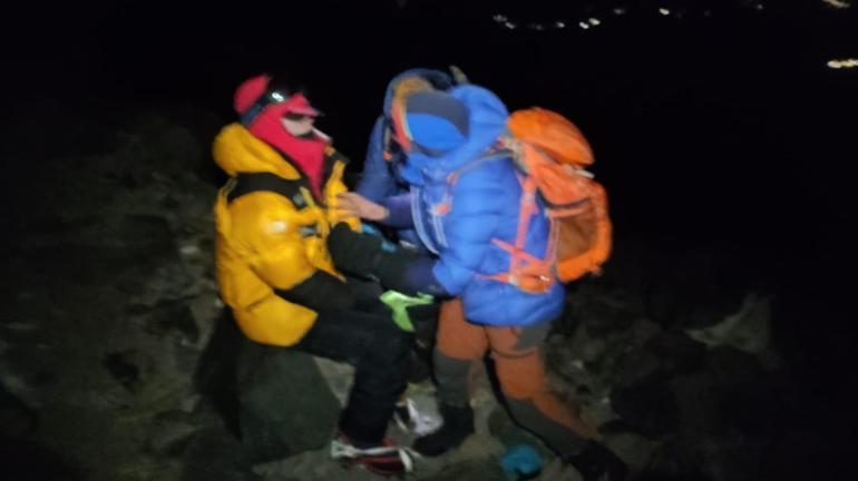 Ağrı Dağında kaza Ukraynalı dağcı, 30 metreden düştü