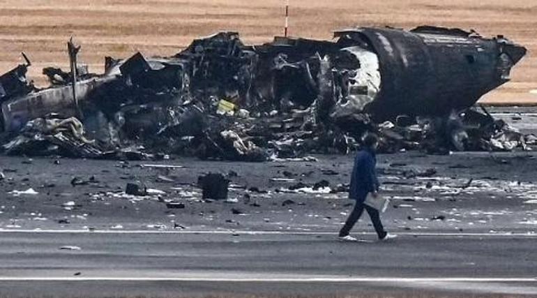 Japonyadaki uçak kazasında korkunç hata İzin veren isim gözaltında