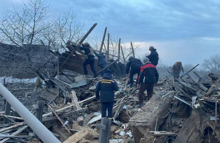 Rusya’dan Ukrayna’ya füze saldırısı Çok sayıda kişi hayatını kaybetti