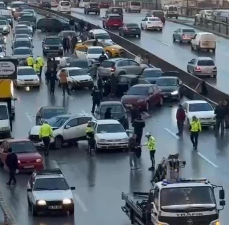 Ankarada 26 aracın karıştığı zincirleme kaza İnceleme başlatıldı