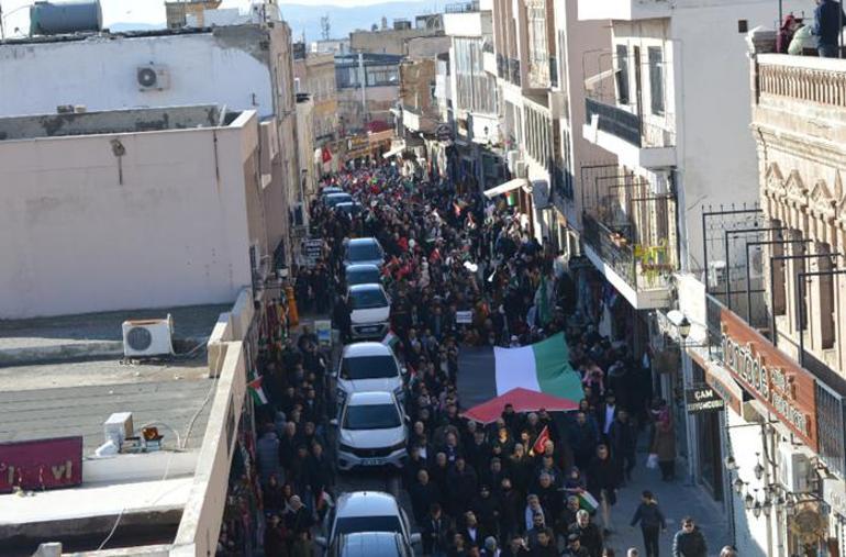Müftü ile papaz dua etti Mardinde terör ve İsrail protestosu