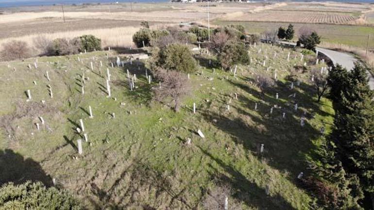 Yer: Çanakkale 400 mezar harabeye döndü