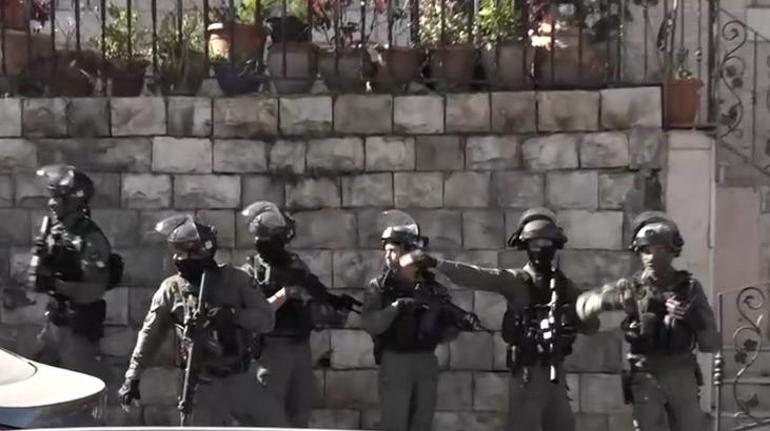 İsrail polisinden Kudüste gazetecilere müdahale