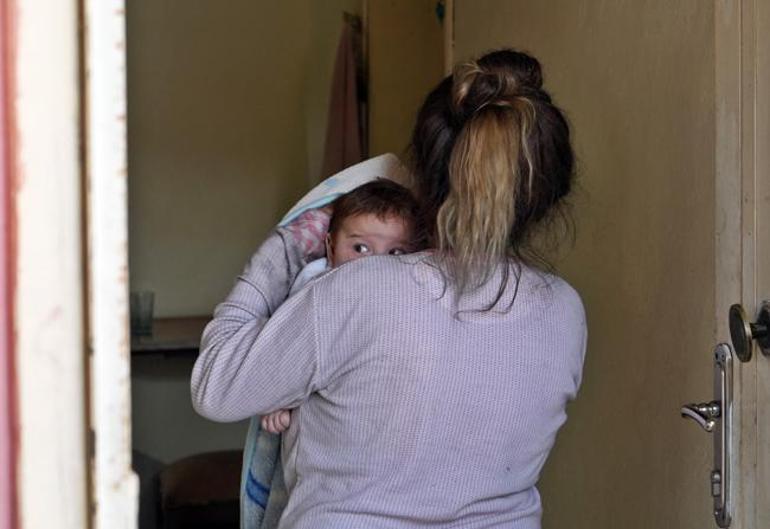 Sara hastası dayı 2 aylık Can bebeği alevlerin arasından aldı