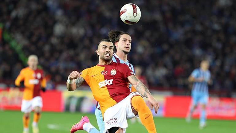 Trabzonspor maçında sakatlanan Abdülkerim Bardakcı kulübede itiraz etti, kartları sıfırladı