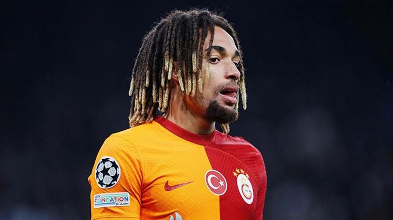 SON DAKİKA | Galatasarayda iki ayrılık birden Görüşmeler başladı