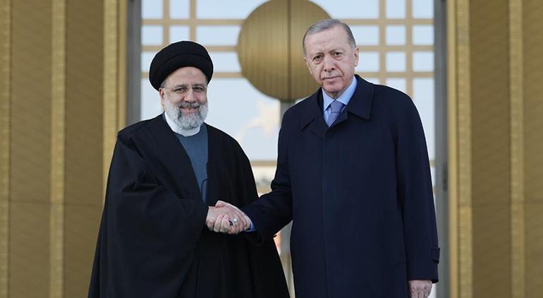Son dakika: Erdoğandan İran Cumhurbaşkanı Reisiye terörle mücadele mesajı: İranın desteği önemli