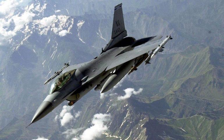 Türkiyenin satın almaya yaklaştığı F-16lar: 50 yaşına giren savaş uçağı neden hala bu kadar ilgi görüyor