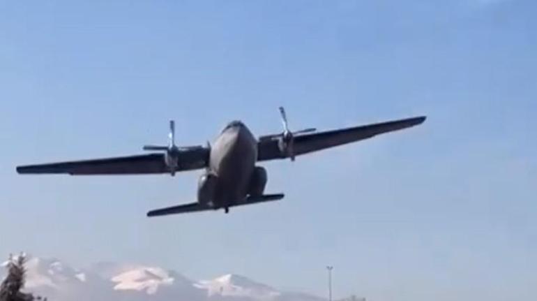 Kayseride korku dolu anlar C-160 tipi askeri uçak acil iniş yaptı