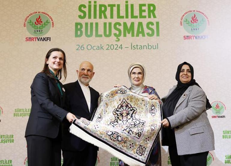 Emine Erdoğan İstanbulda Siirtli kadınlarla buluştu