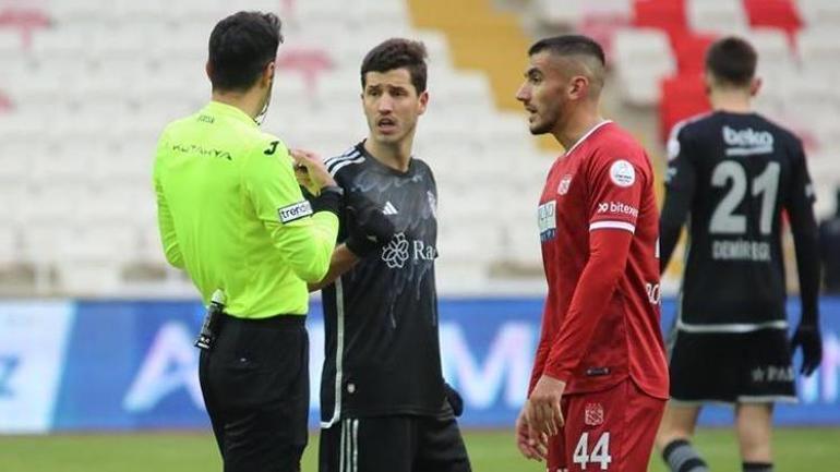 Beşiktaşın Sivasspor yenilgisi sonrası olay sözler: Tokat var, Santos yok Yazık oluyor