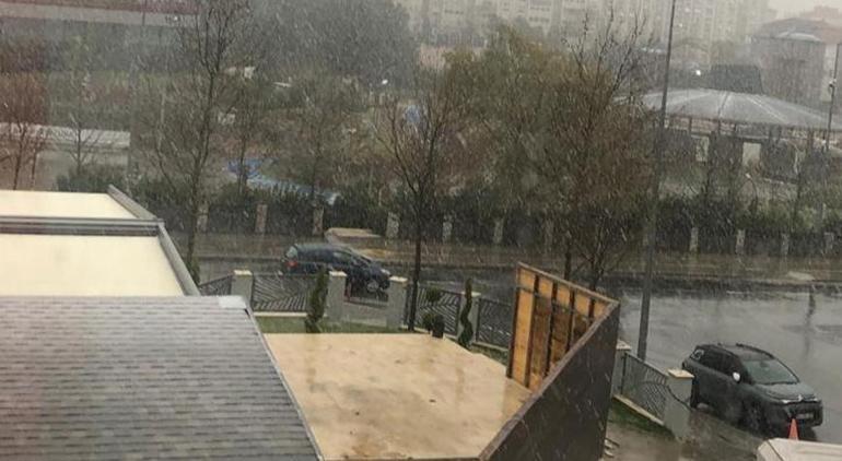 Son dakika... Meteorolojiden yeni uyarı İstanbulda kar etkisini artıracak, bu geceye dikkat