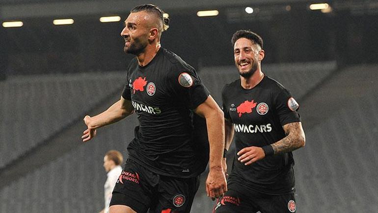 Şaşırtan karar İsmail Kartalın talebi sonrası Fenerbahçeye geri dönüyor