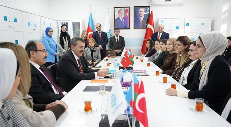 Bakan Tekin, Azerbaycan Başbakanı ile görüştü