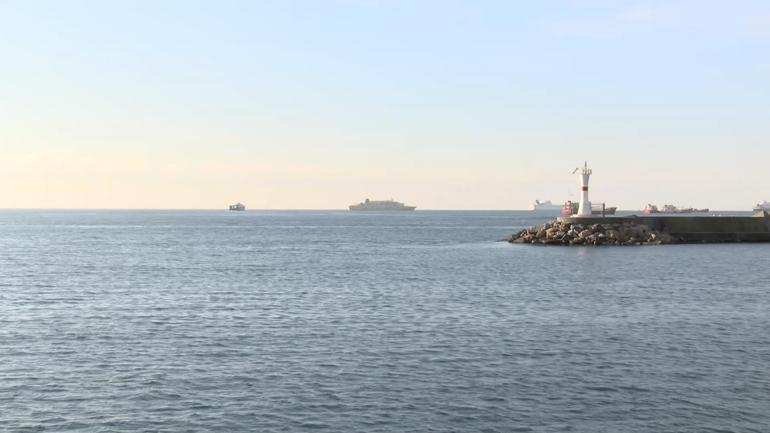 İstanbul Yenikapı açıklarında iki gemi çarpıştı