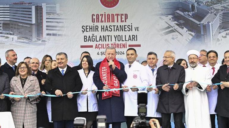 Gaziantep Şehir Hastanesi açıldı Erdoğan: Deprem şehirlerimizi ayağa kaldırana kadar durup dinlenmeyeceğiz